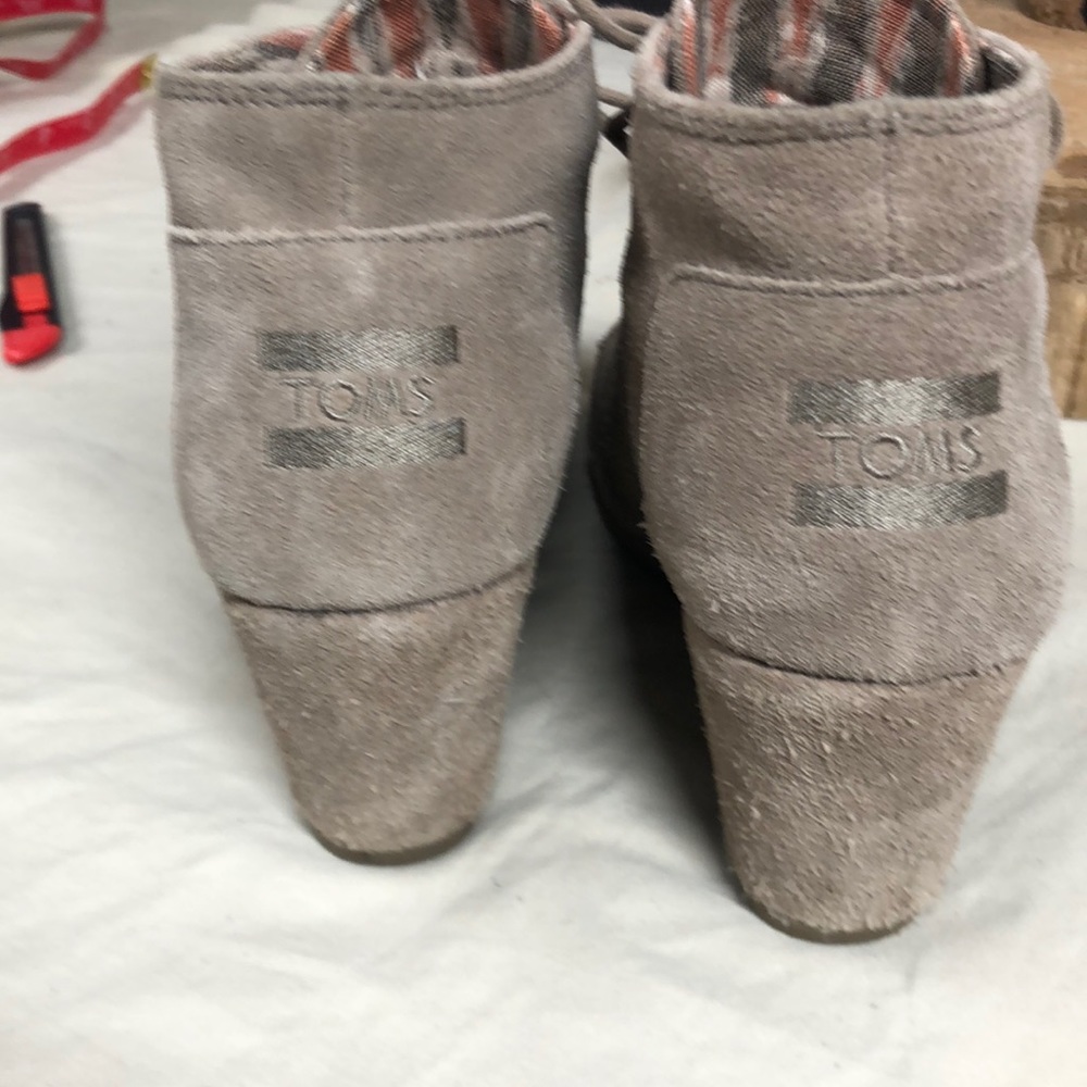 Toms suede tie wedge shoes‎